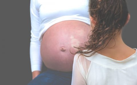 去日本代孕合法吗？法律限制及可行性