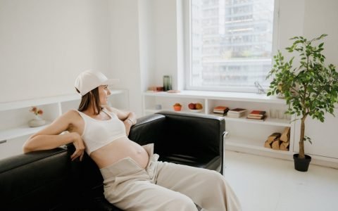 希腊代孕如何找到靠谱的代孕机构？