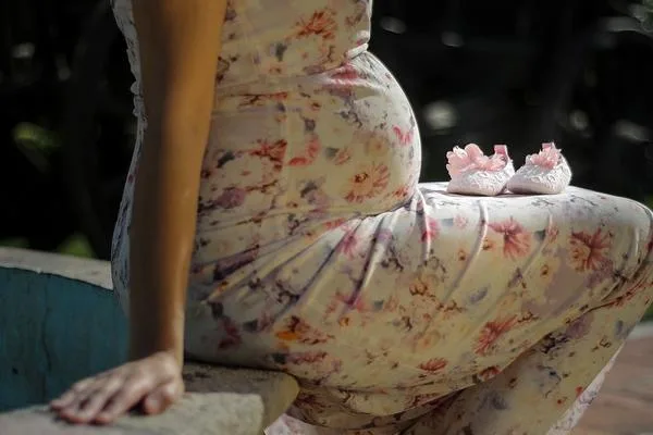 日本地下代孕价格与风险解读